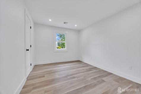 260 Highland Avenue Franklin Twsp NJ 08873