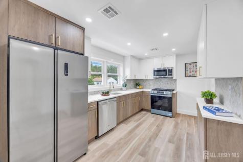 260 Highland Avenue Franklin Twsp NJ 08873
