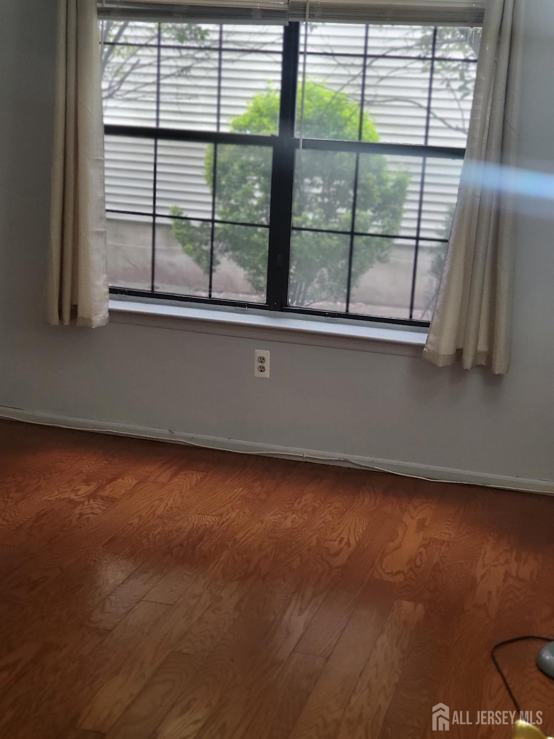 1002 Hidden Village Drive Perth Amboy NJ 08861