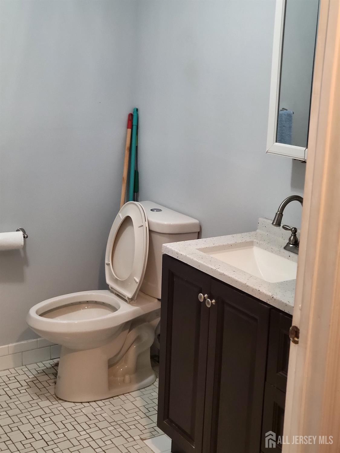 1002 Hidden Village Drive Perth Amboy NJ 08861