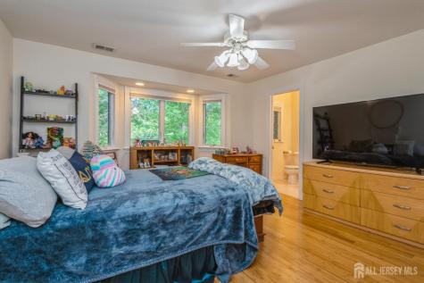 5 Ramapo Court Colts Neck NJ 07722