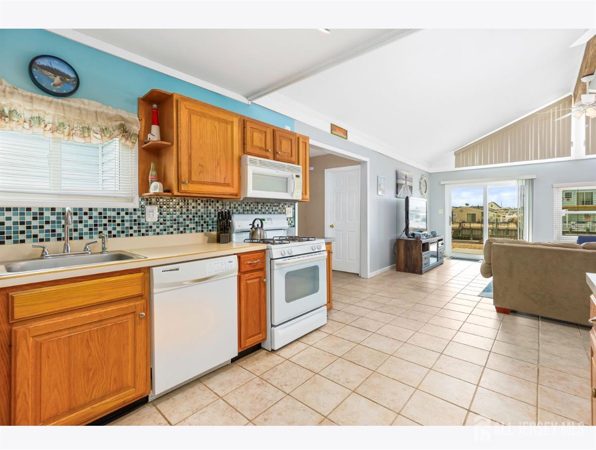 35 Mirror Lake Drive Little Egg Harbor NJ 08087