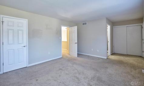 30 Matthew Drive Ewing NJ 08628