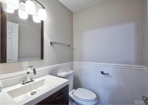 30 Matthew Drive Ewing NJ 08628
