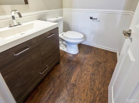 30 Matthew Drive Ewing NJ 08628