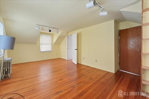 225 Irvington Avenue Franklin Twsp NJ 08873