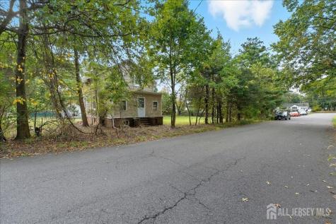 225 Irvington Avenue Franklin Twsp NJ 08873