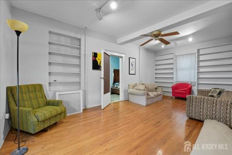 225 Irvington Avenue Franklin Twsp NJ 08873