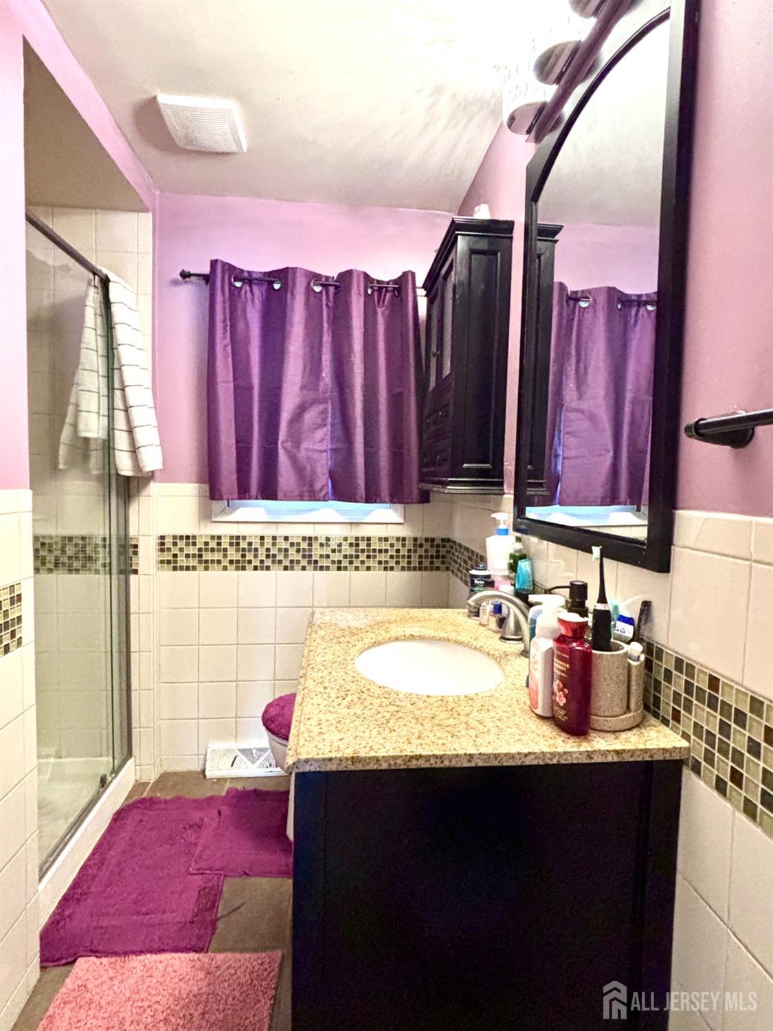 28 Wellington Place Burlington City NJ 08016