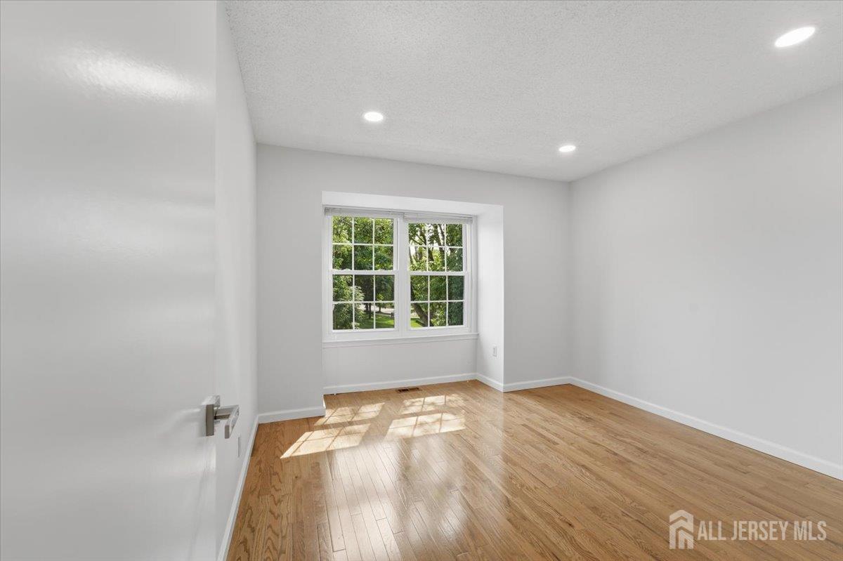 543 Manchester Court Piscataway NJ 08854