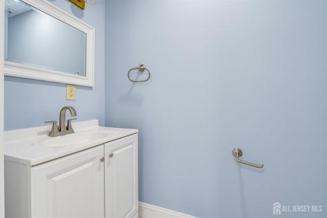10 Snyder Avenue Sayreville NJ 08872