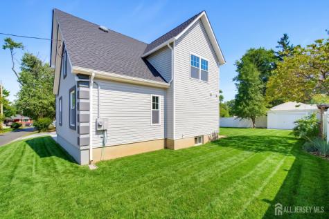 10 Snyder Avenue Sayreville NJ 08872
