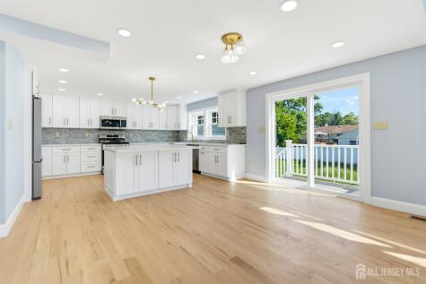 10 Snyder Avenue Sayreville NJ 08872