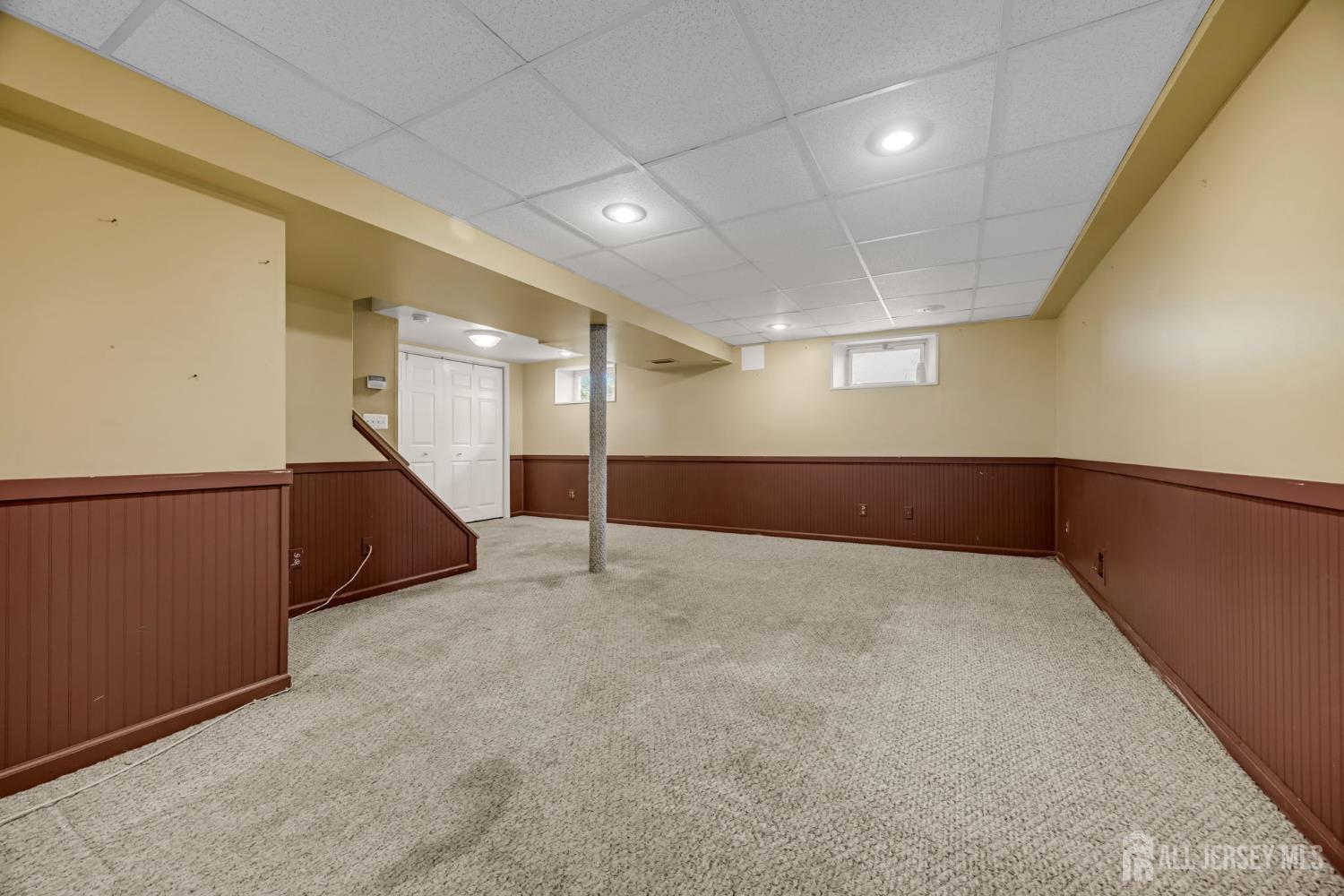 137 Woodland Avenue Fords NJ 08863