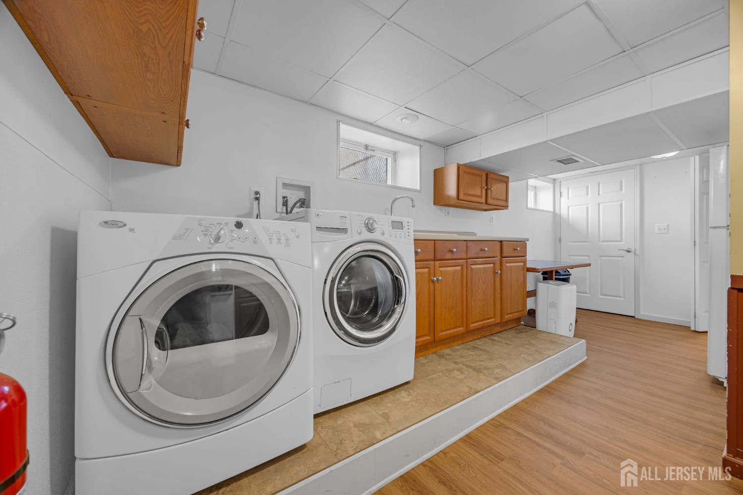 137 Woodland Avenue Fords NJ 08863