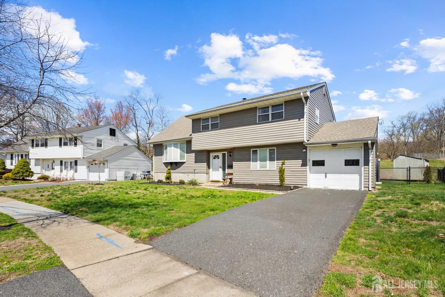 21 Starlit Drive Middlesex NJ 08846