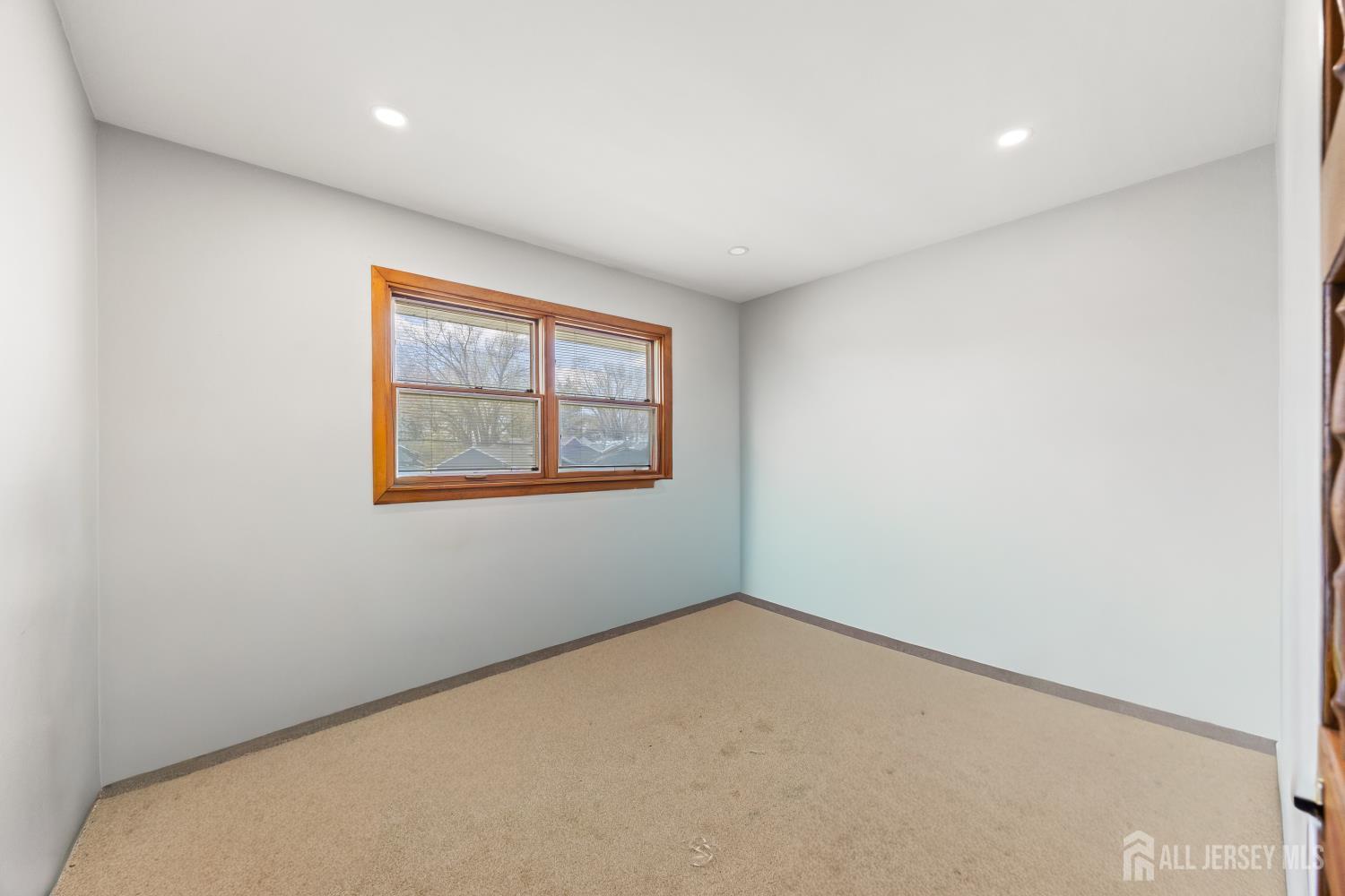 21 Starlit Drive Middlesex NJ 08846