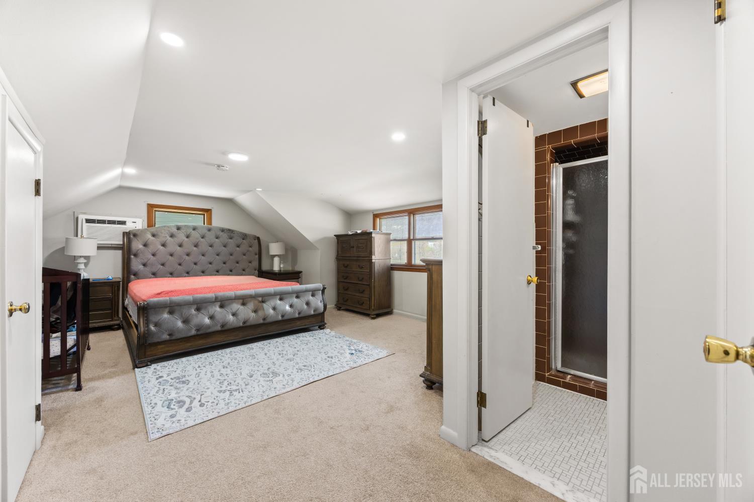 21 Starlit Drive Middlesex NJ 08846