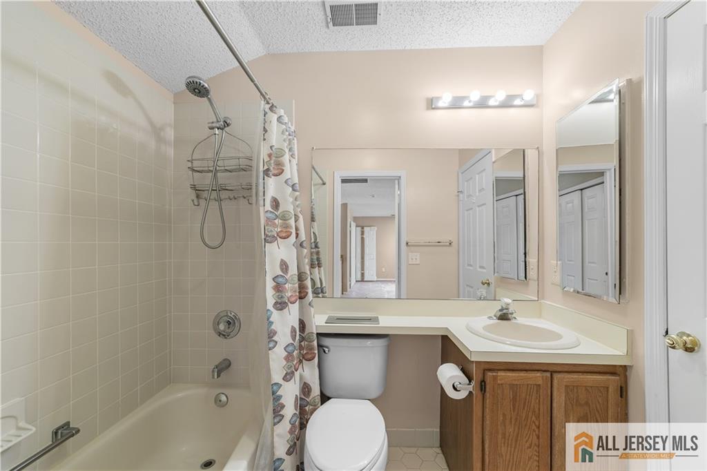 53 Winthrop Road Monroe NJ 08831