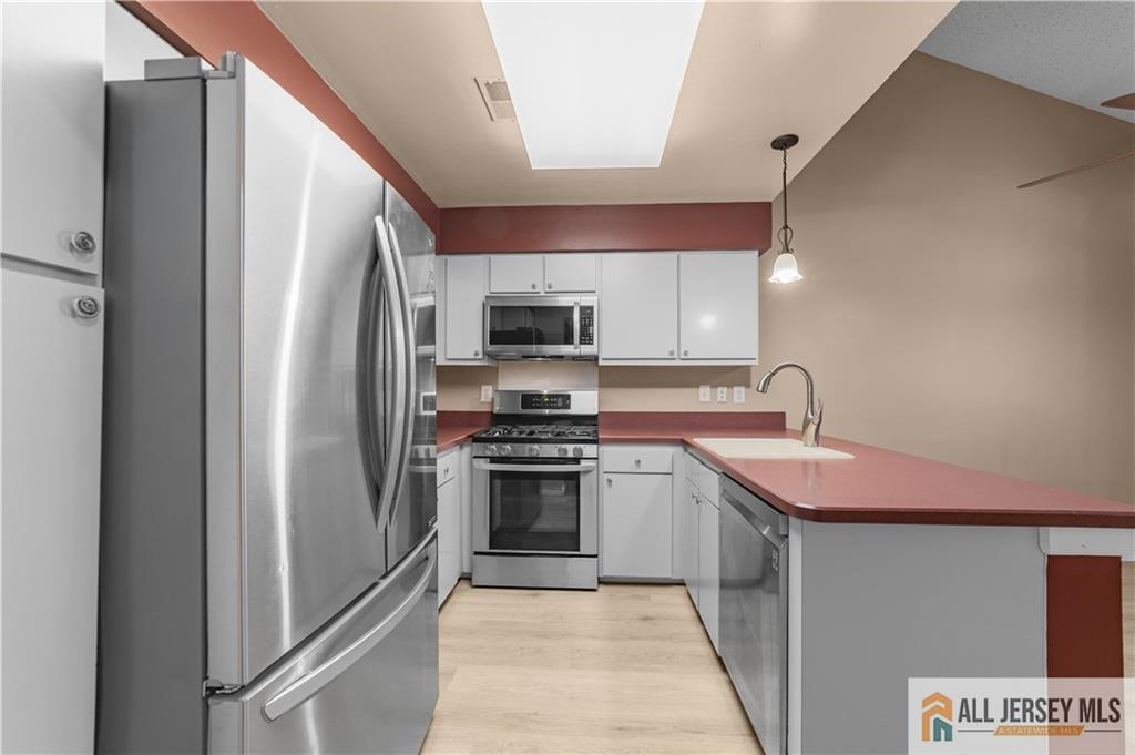 53 Winthrop Road Monroe NJ 08831