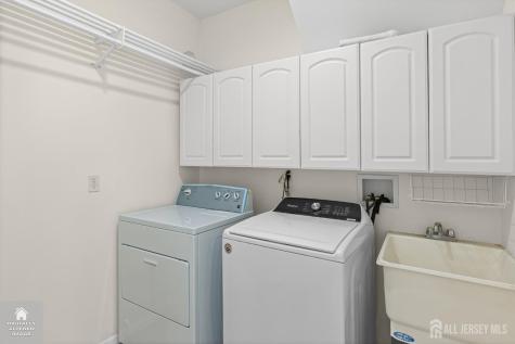5 Bard Drive Monroe NJ 08831