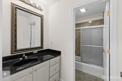 5 Bard Drive Monroe NJ 08831