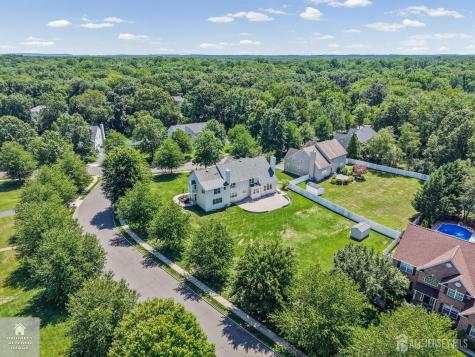 5 Bard Drive Monroe NJ 08831
