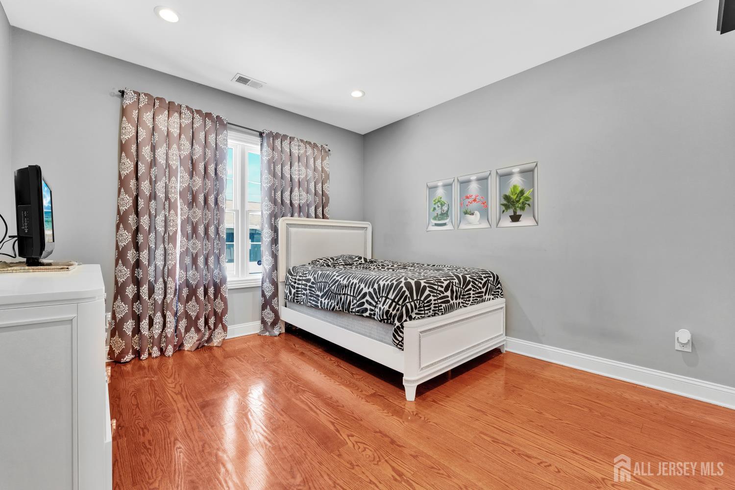 1608 Chestnut Street South Plainfield NJ 07080