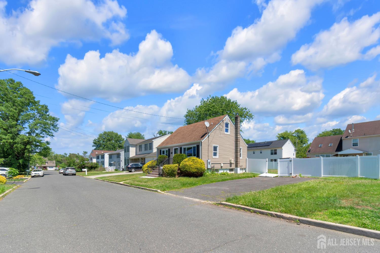 197 Delaware Avenue Aberdeen NJ 07721