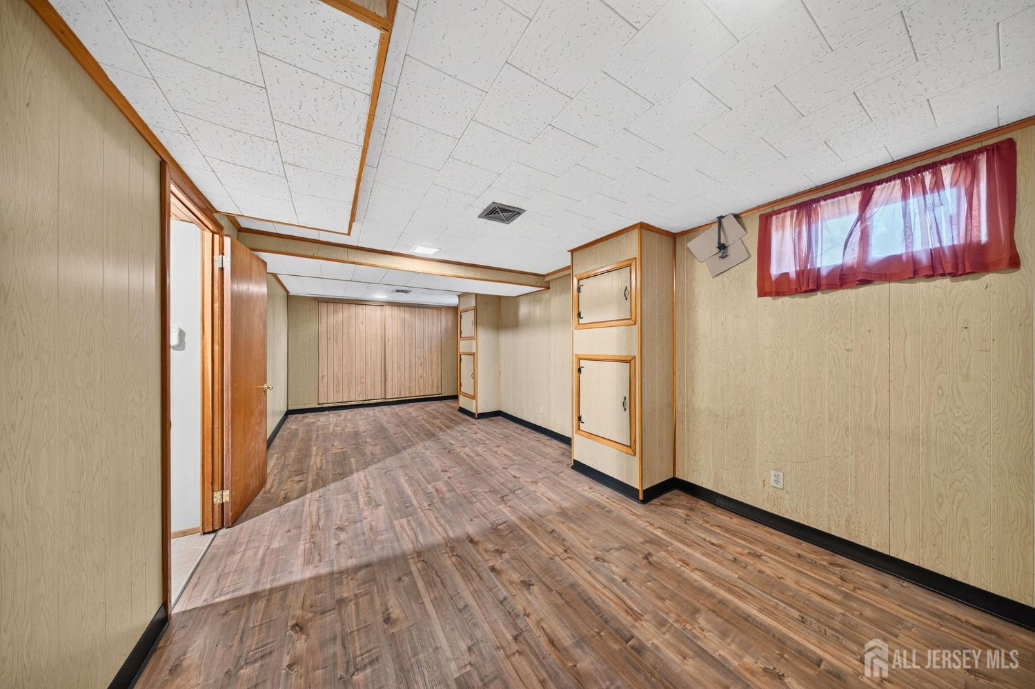 111 Geary Drive South Plainfield NJ 07080