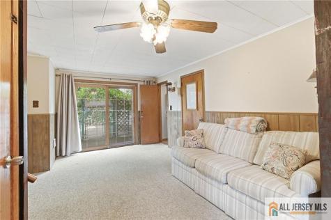 2 Moryan Road Edison NJ 08817
