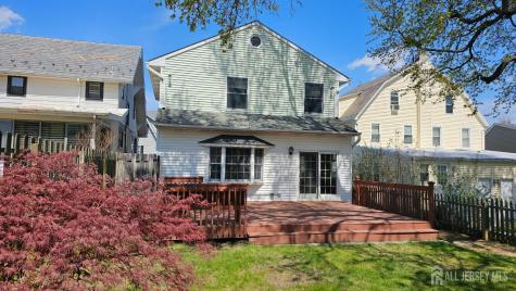 22 Roosevelt Street South River NJ 08882