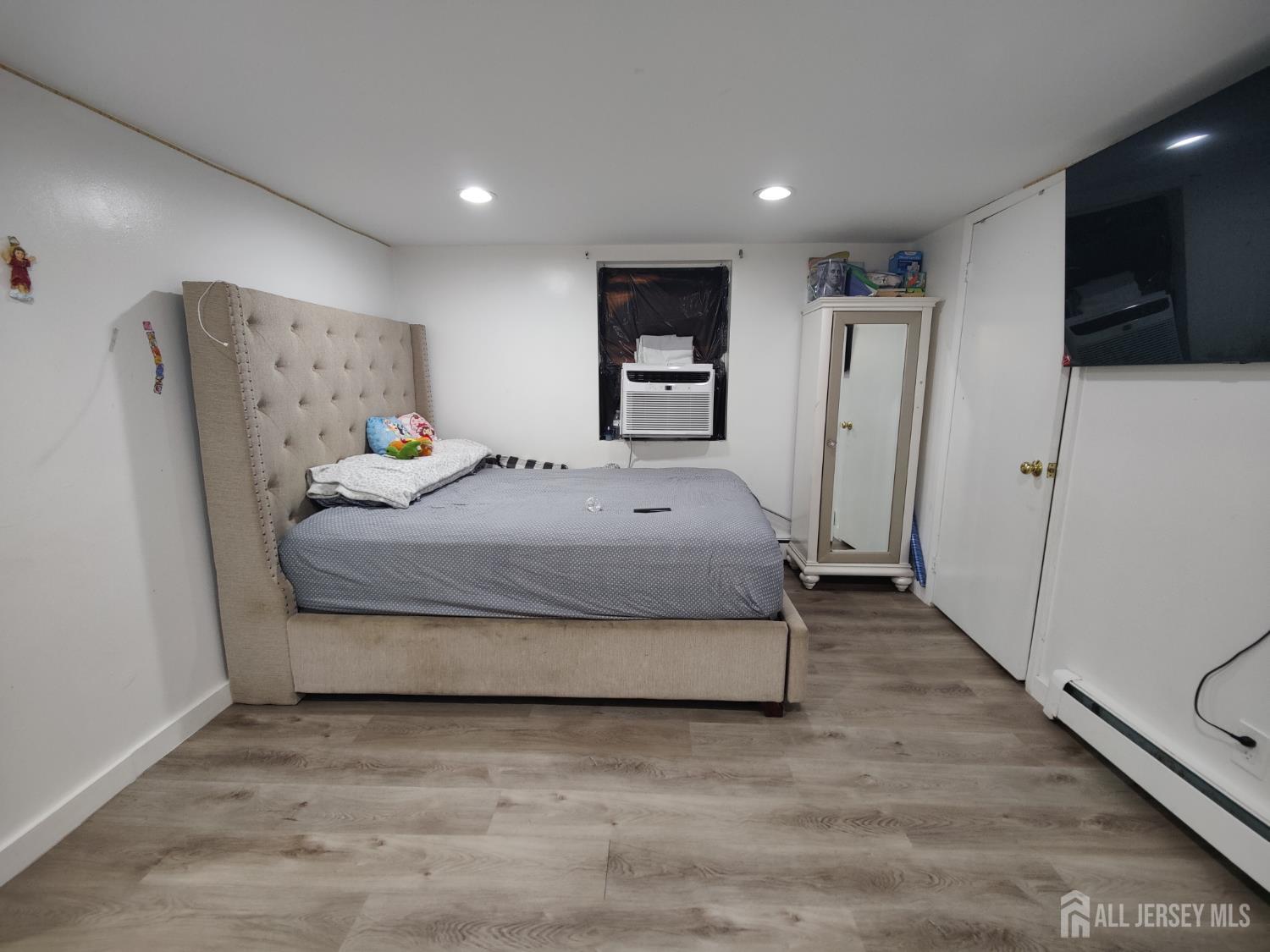 1512 41st Street North Bergen NJ 07087