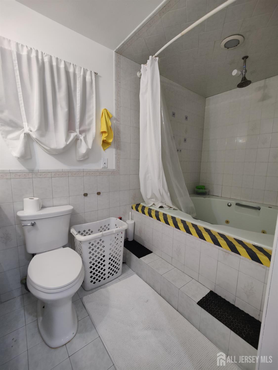1512 41st Street North Bergen NJ 07087