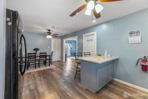 8 Tanglewood Drive Barnegat NJ 08005