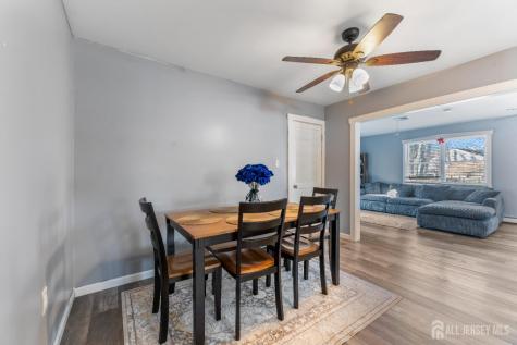 8 Tanglewood Drive Barnegat NJ 08005