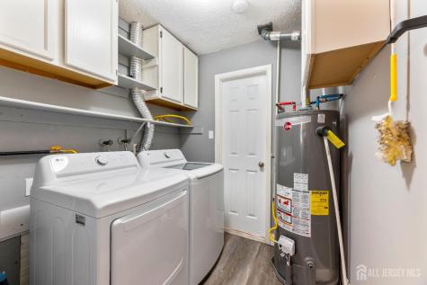 8 Tanglewood Drive Barnegat NJ 08005