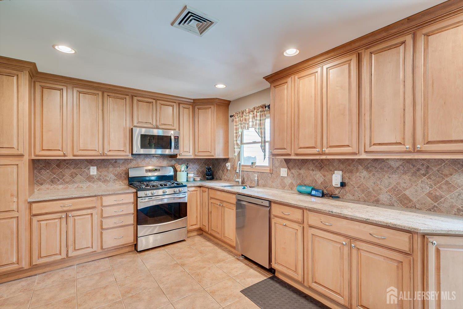 40 Winton Road East Brunswick NJ 08816