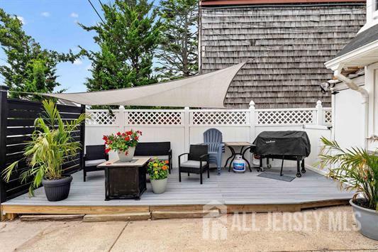 31 Simpson Avenue Ocean City NJ 08226