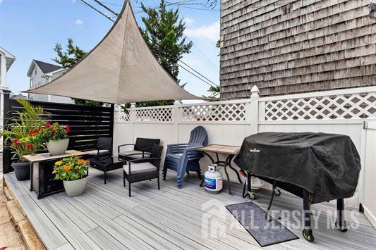 31 Simpson Avenue Ocean City NJ 08226