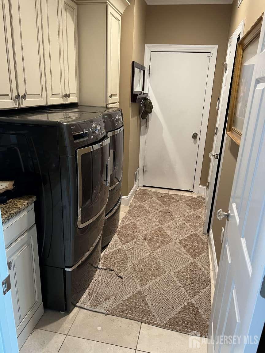7 Dominic Drive Monroe NJ 08831