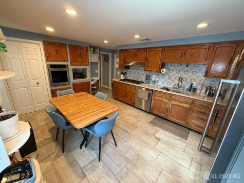 2236 Washington Valley Road Bridgewater NJ 08836