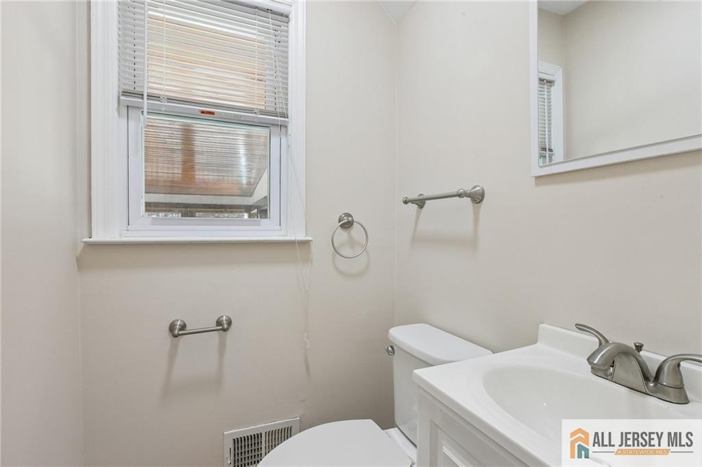 56 Whitehall Road Trenton NJ 08690