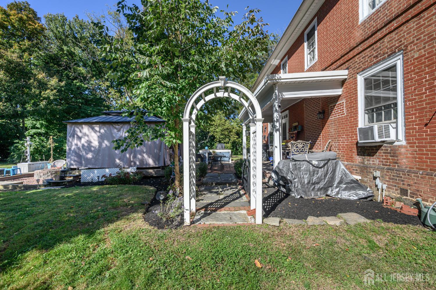 58 Soloff Drive Hamilton NJ 08610