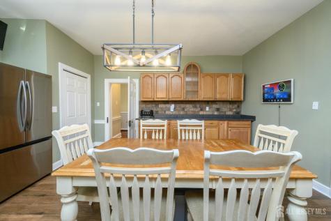 58 Soloff Drive Hamilton NJ 08610