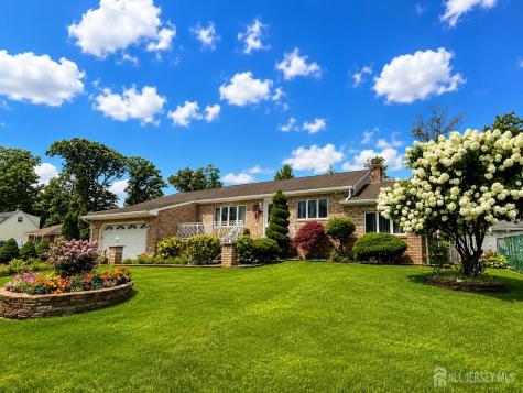 41 Edgewood Avenue Colonia NJ 07067
