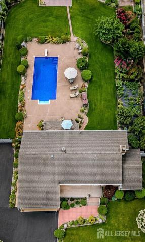 41 Edgewood Avenue Colonia NJ 07067