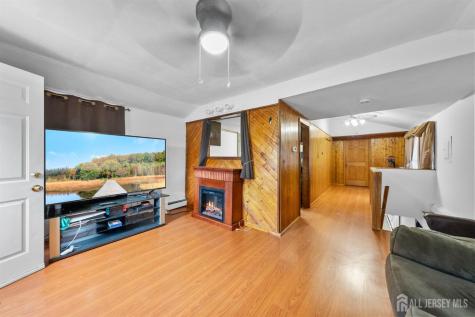 809 Summerfield Avenue South Amboy NJ 08879