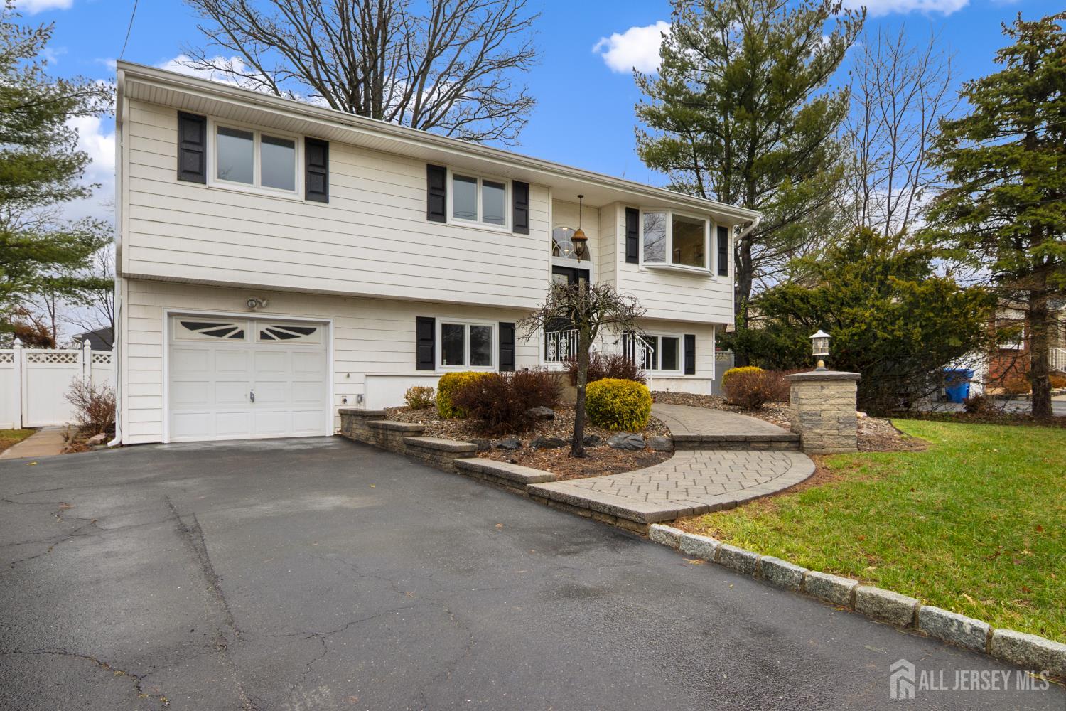 4 Seymour Terrace Piscataway NJ 08854