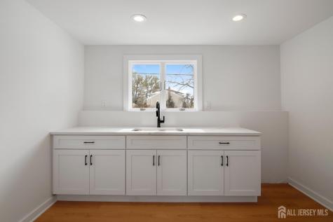 4 Seymour Terrace Piscataway NJ 08854
